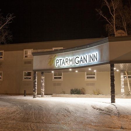Ptarmigan Inn Hay River Exterior photo